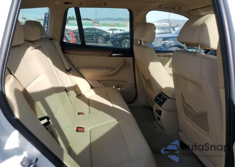 2014 BMW X3 xDrive28I z USA, uszkodzony, nr VIN 5UXWX9C53E0D18141